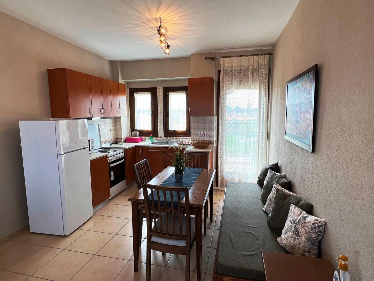 Nea Roda Apartments Apartment *