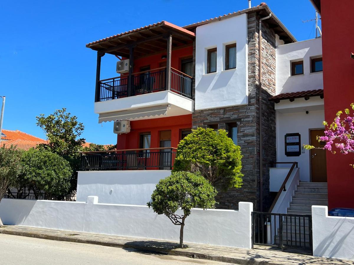 Apartment Nea Roda Apartments *